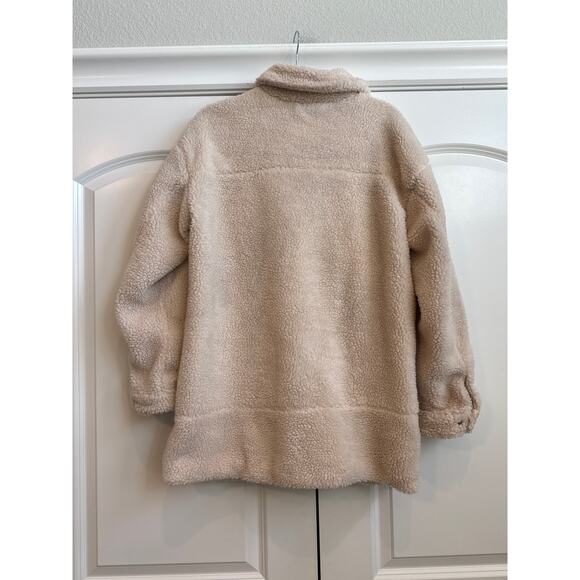 Levi's Strauss Women's Long Sherpa Trucker Style Snap Button/ Zipper Coat - Picture 7 of 7